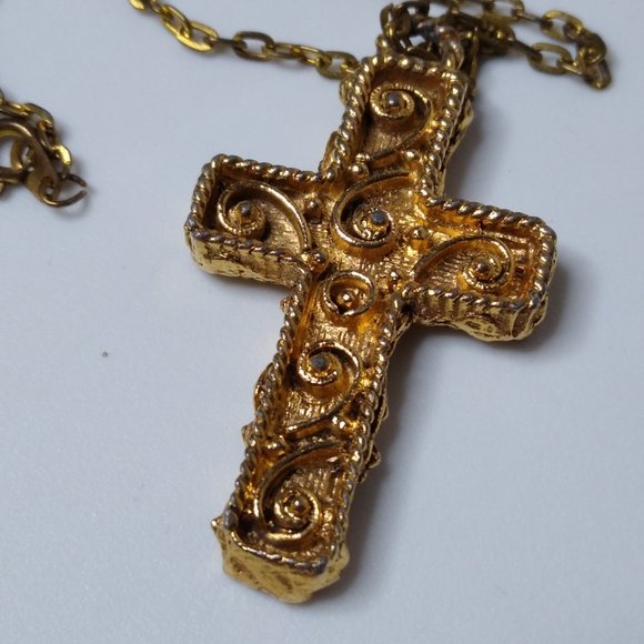 Vintage Metal Decorative Cross Necklace 23 Inches - Picture 4 of 14